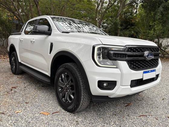 FORD RANGER 2.0 TURBO DIESEL CD BLACK 4X2 AUTOMÁTICO